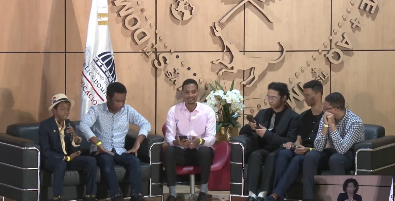 Ministerio de Educación presenta manual para identificar y atender a estudiantes con altas capacidades intelectuales en el sistema preuniversitario