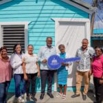 Propeep entrega vivienda reconstruida a Carmen Araujo, no vidente de 64 años en Capotillo