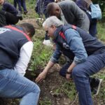 Luis Miguel De Camps lanza plataforma digital “Ciudadanos al 100” con primera misión estudiantil de siembra simultánea en todo el país