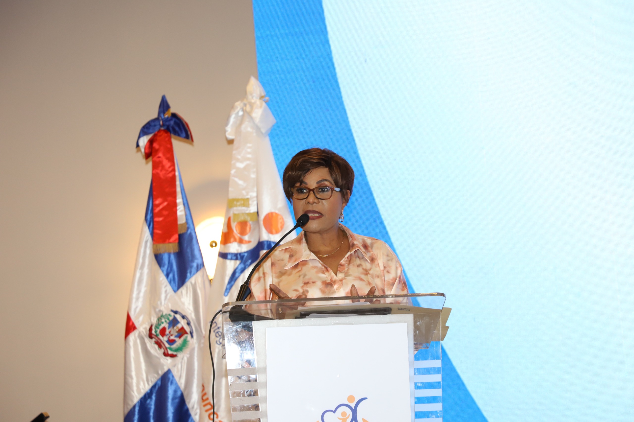 Josefa Castillo anuncia medidas para fortalecer la misión del INAIPI con enfoque en salud socioemocional, capacitación y protección infantil