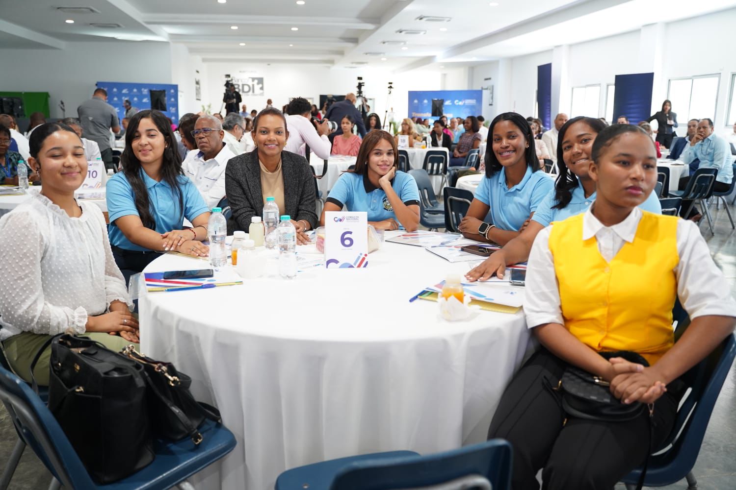 Luis Miguel De Camps encabeza foro sectorial del MINERD en el marco de la Consulta Nacional para el Futuro de la Educación Dominicana