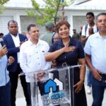 Patronato y comunidad de La Nueva Barquita reconocen labor social del INAIPI y de su directora ejecutiva, Josefa Castillo Rodríguez
