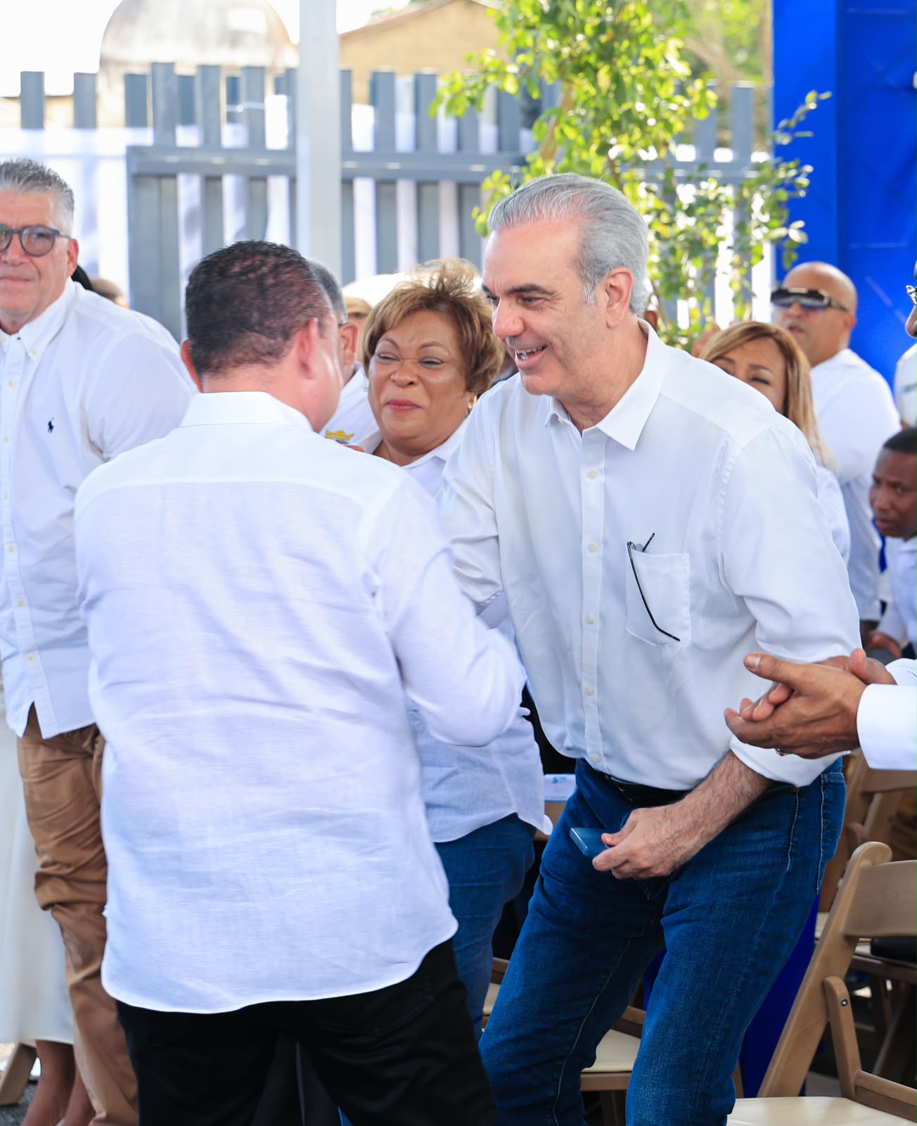 Presidente Abinader entrega Hospital Municipal Hacienda Estrella y salda deuda histórica de más de 20 años con la comunidad