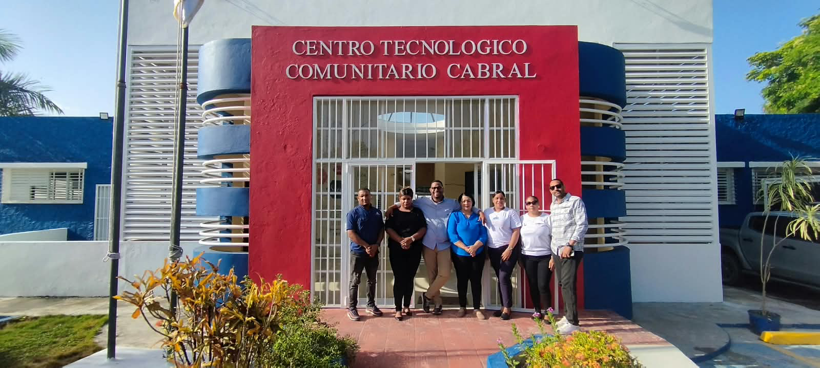 CTC Cabral certifica a 140 participantes y juramenta redes juveniles en Barahona
