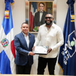 SNS reconoce a David Ortiz como Embajador Honorífico por su trayectoria y labor social