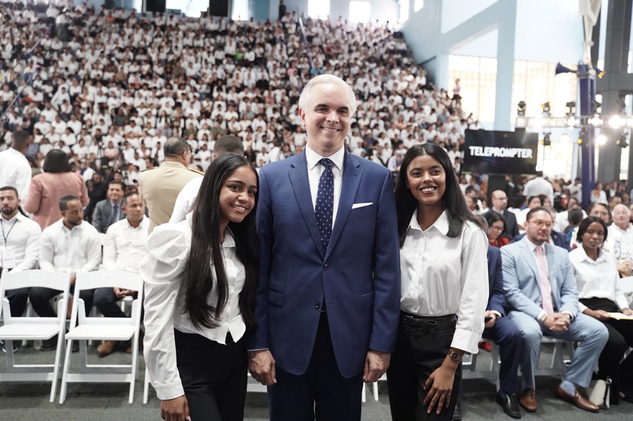 Luis Miguel De Camps destaca nuevas oportunidades para que estudiantes continúen su formación tras concluir el bachillerato