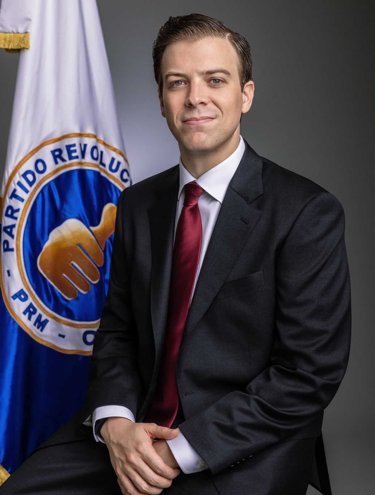 Al hijo de Carolina y nieto de Hipólito
