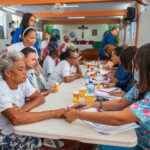 Comunitarios agradecen a Carolina Mejía por realizar operativo médico-social en El Caliche de Cristo Rey